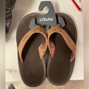 Mens Olukai Flip Flops